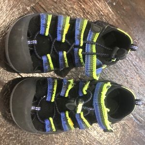 Boys Keen sandals
